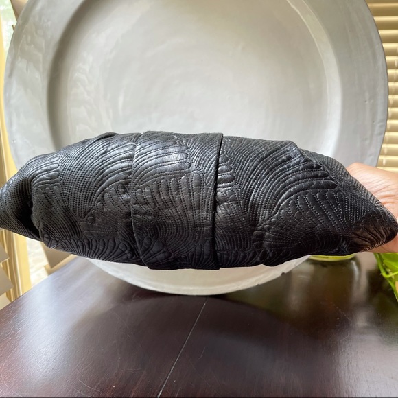 Marni black leather embroidered frame clutch - Picture 5 of 11